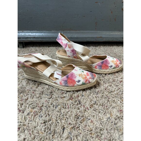 Easy Spirit Womens Floral Espadrille Meza Wedge Sandals 9 Beige/Fabric Upper NEW - Picture 2 of 7